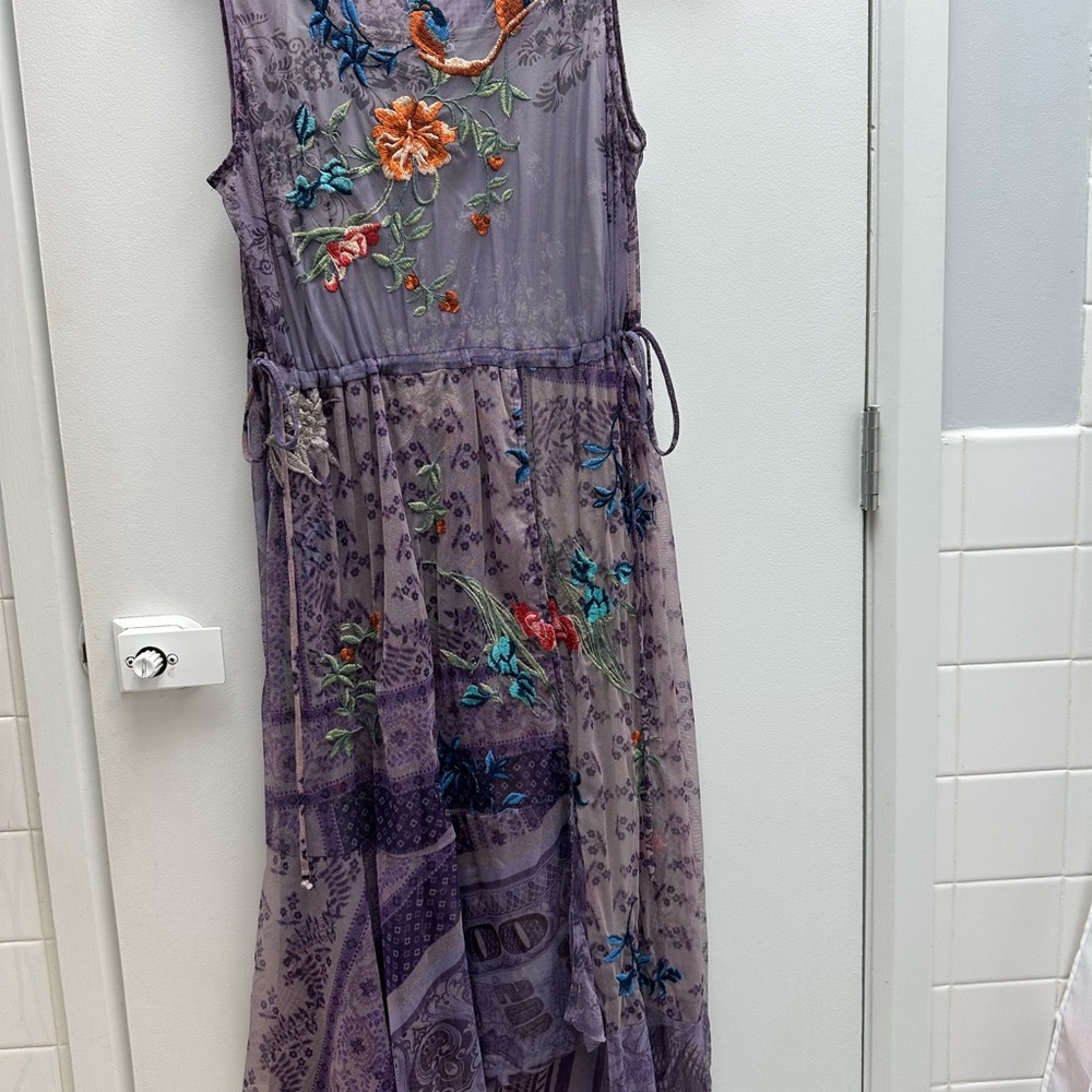 Johnny was purple dress. Mesh with embroidery separate grey slip.
